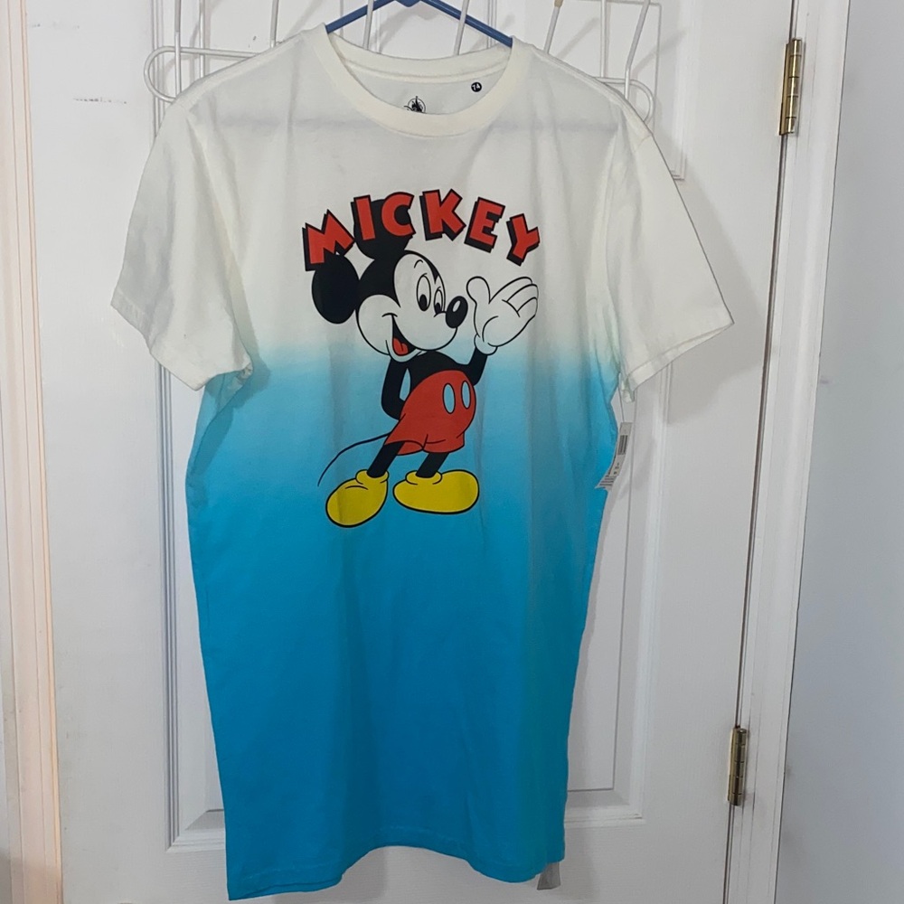 Mickey Mouse Ombre Blue Graphic night shirt Tee size M PTP 21.5 length 32 NWT